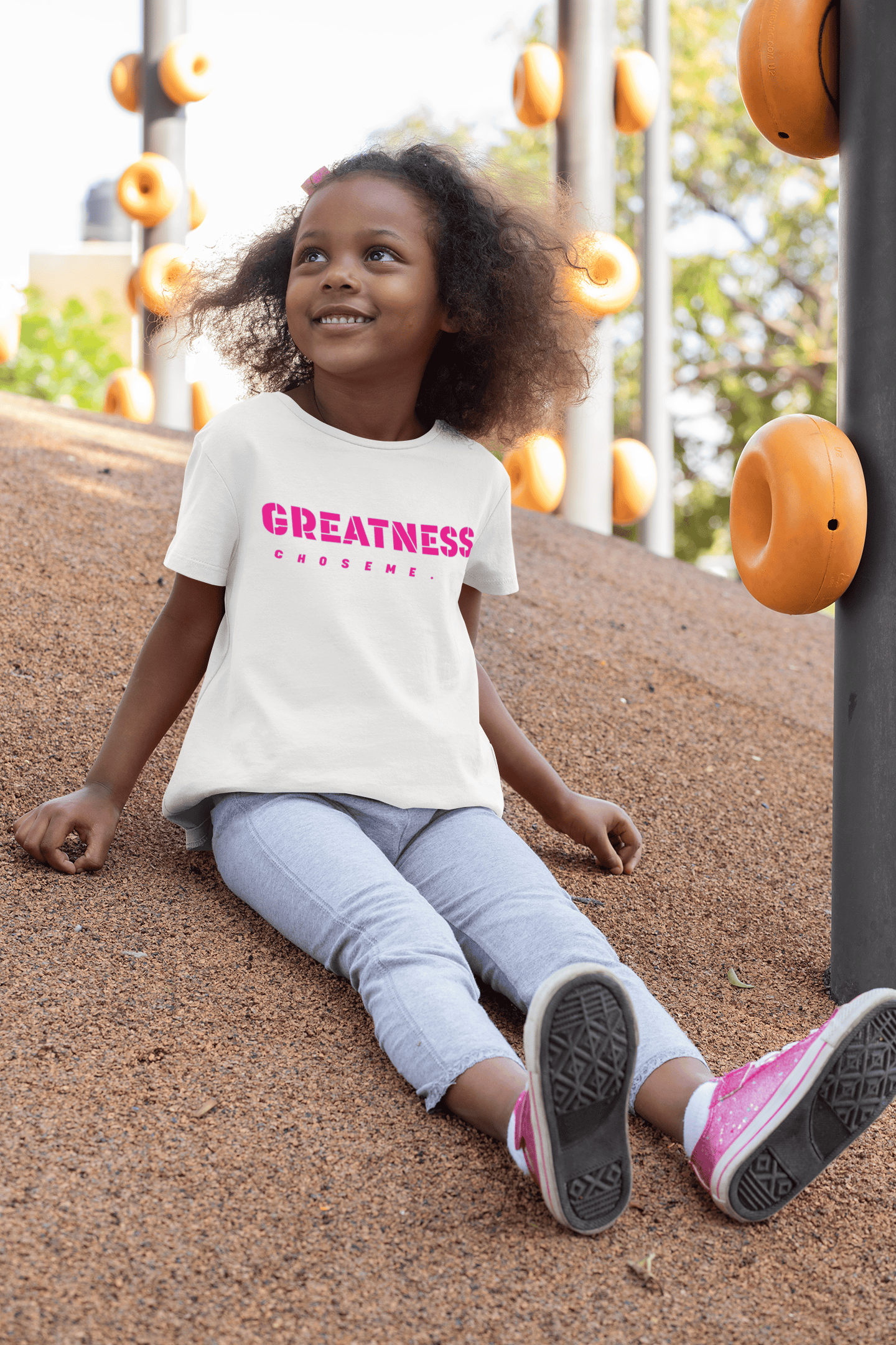 GREATNESS CHOSE ME KIDS TEE (PINK) It Clothing Wear LLC