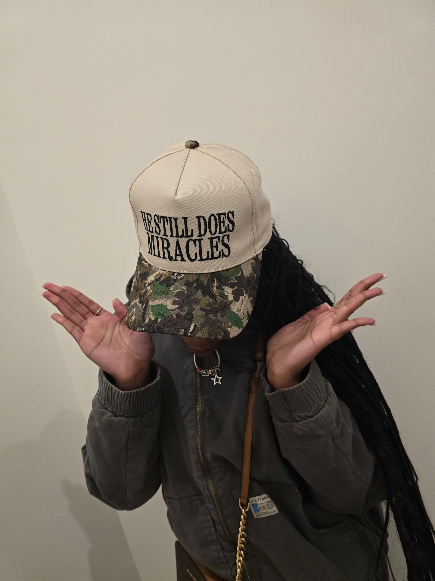 He Still Does Miracles Hat — Cream / Camo Bill