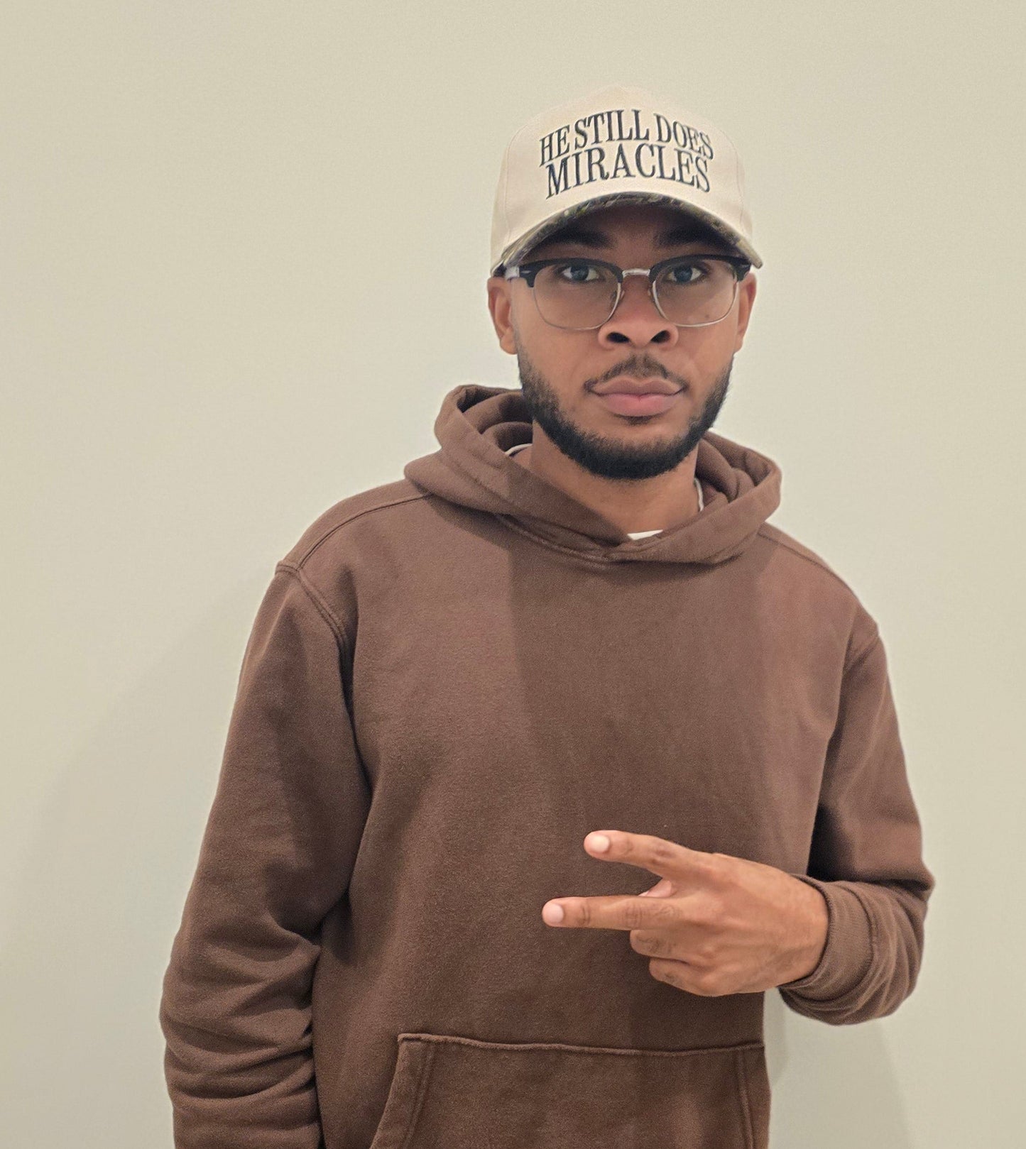 He Still Does Miracles Hat — Cream / Camo Bill